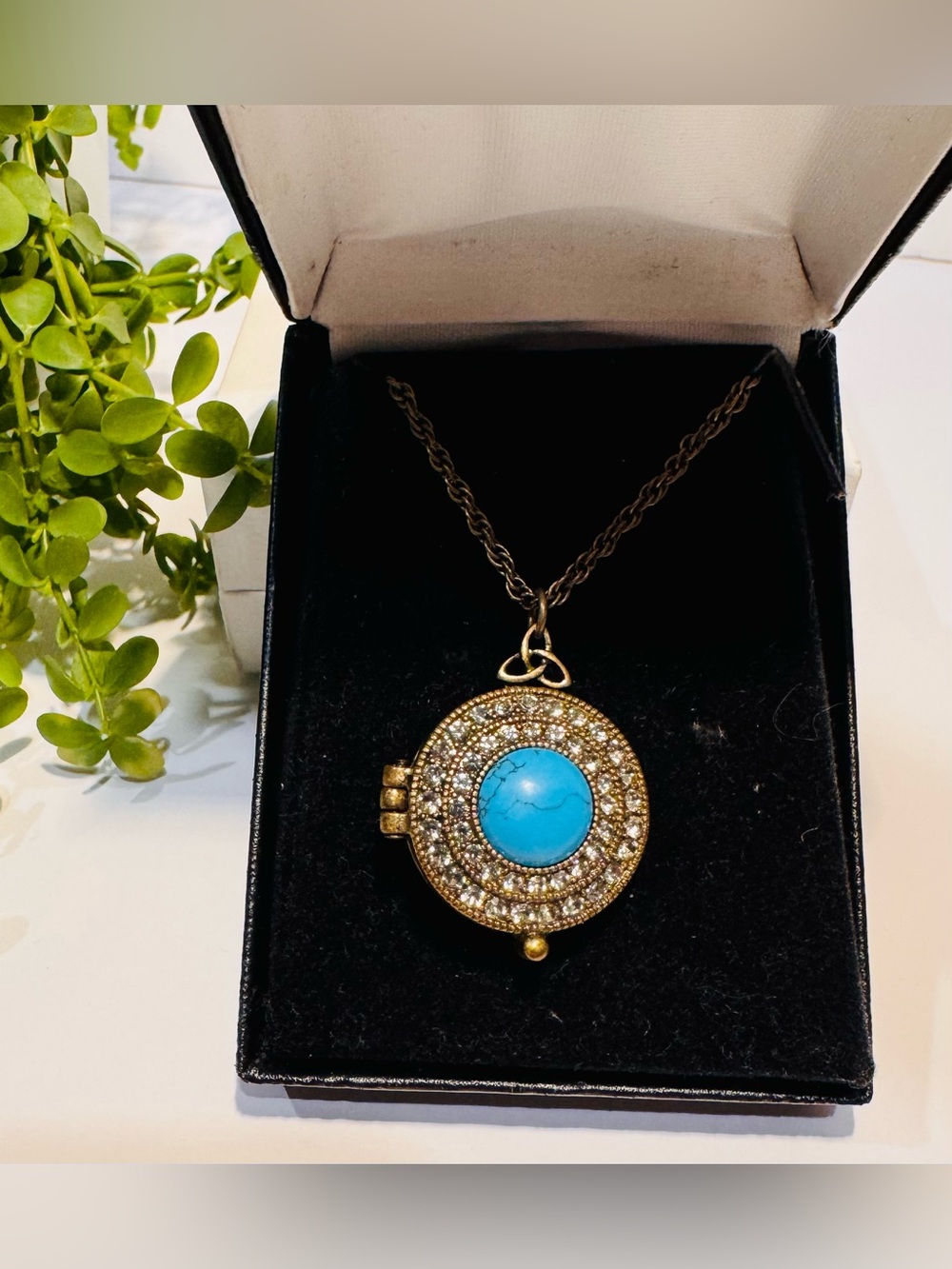 1990’s Boho Turquoise Locket Pendant Necklace